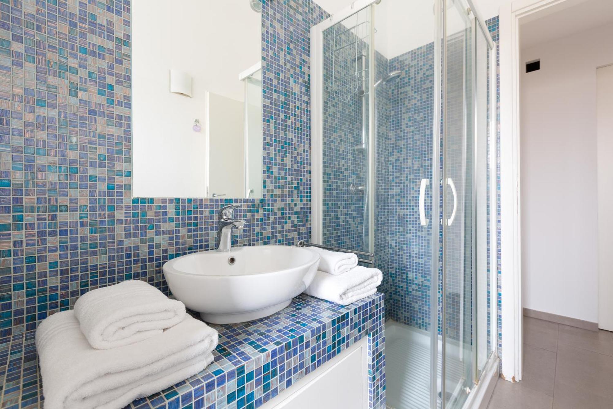 דירות מילאנו Cozy Apt With Balcony - Mm2 Sant'Agostino מראה חיצוני תמונה