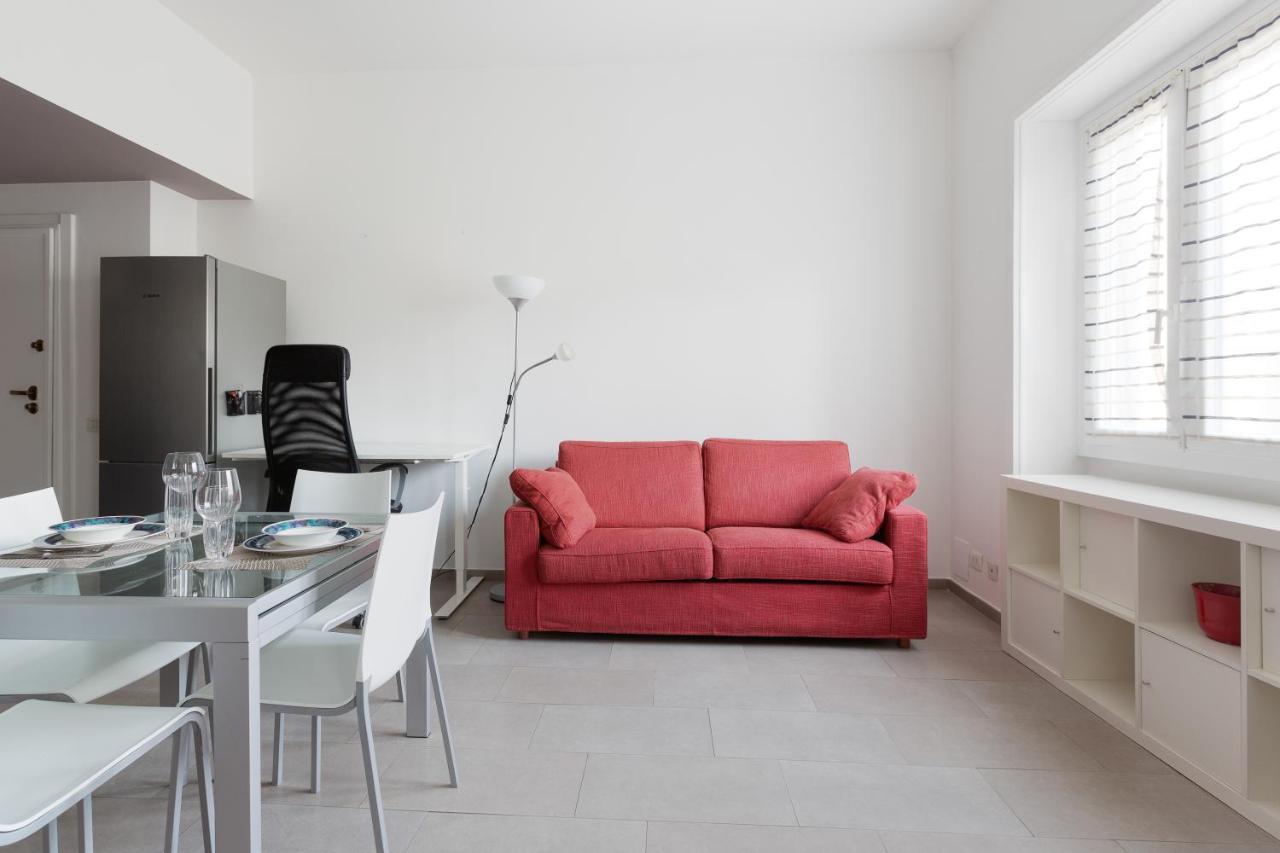 דירות מילאנו Cozy Apt With Balcony - Mm2 Sant'Agostino מראה חיצוני תמונה